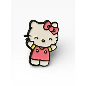 Cute Hello Kitty Huge Hugs Enamel Pin Back - Excellent Condition Collectable